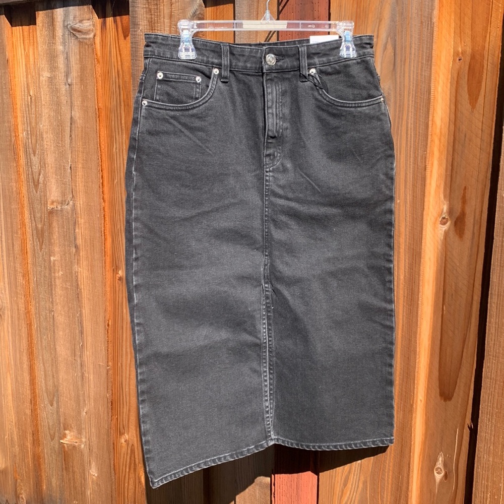 NWT: ZARA Denim Pencil Skirt